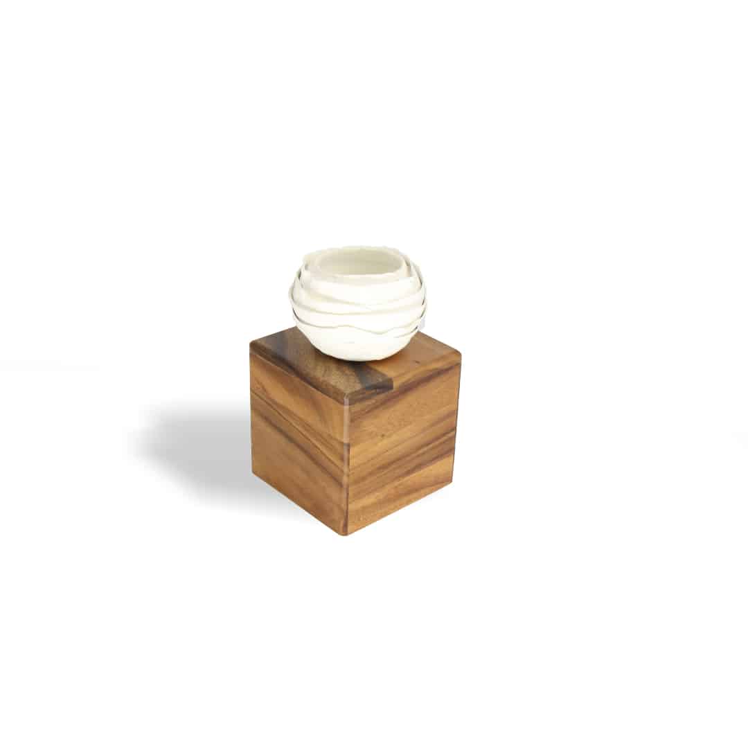 Ceramic White Peony Ceramic Tissue Box - Elegant White Peony Tissue Box for Stylish Spaces